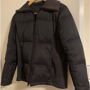 GAP short quilted zipped jacket w small riding gloves.